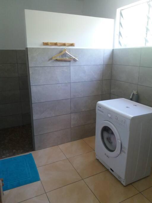 Location Saisonniere Le Clos Des Agrumes Sainte Anne Ngoại thất bức ảnh