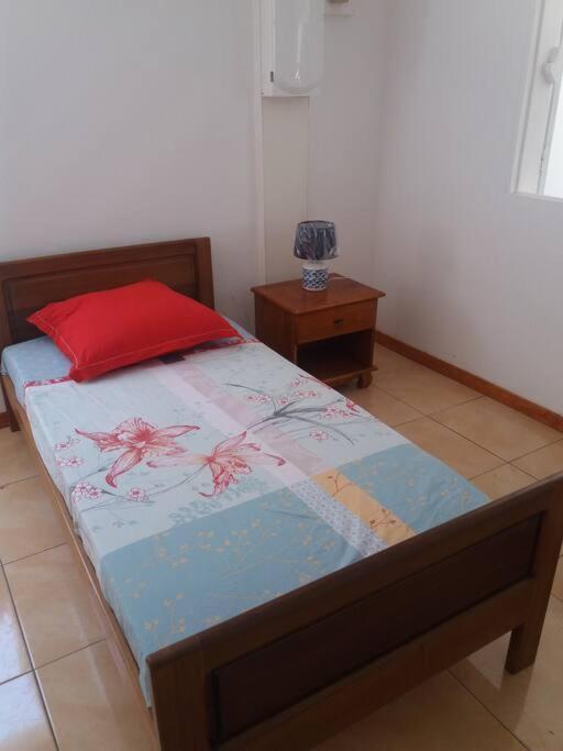 Location Saisonniere Le Clos Des Agrumes Sainte Anne Ngoại thất bức ảnh
